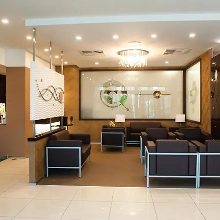 Magri's 4*