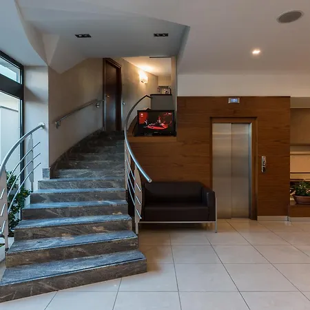 Magri's Hotel Nápoles