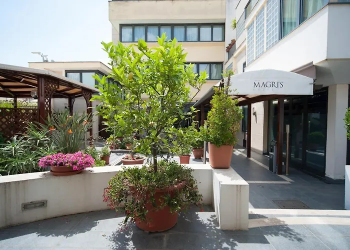 Magri's Hotel Napoli