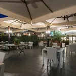 Magri's Nápoles