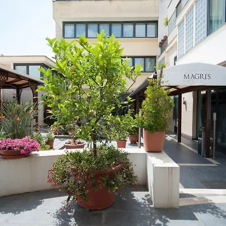Magri's Hotel Nápoles