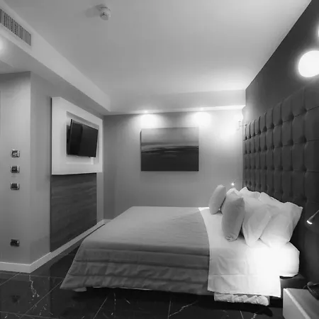 Hotel Magri's Naples