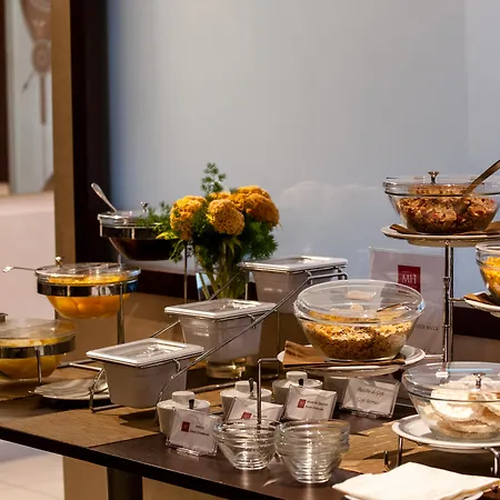 Magri's Hotel