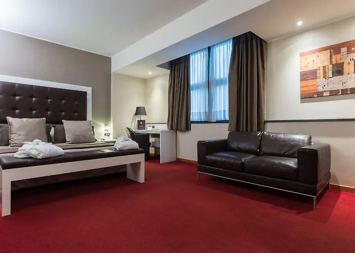 Magri's Hotel